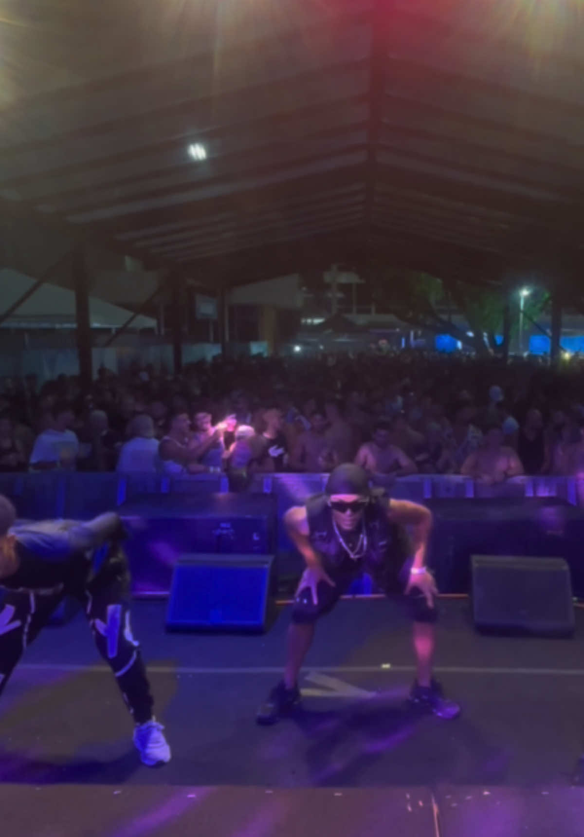 e se essa viralizasse de novo no carnaval? foi tudo o festival @Treta Festa ❤️‍🔥