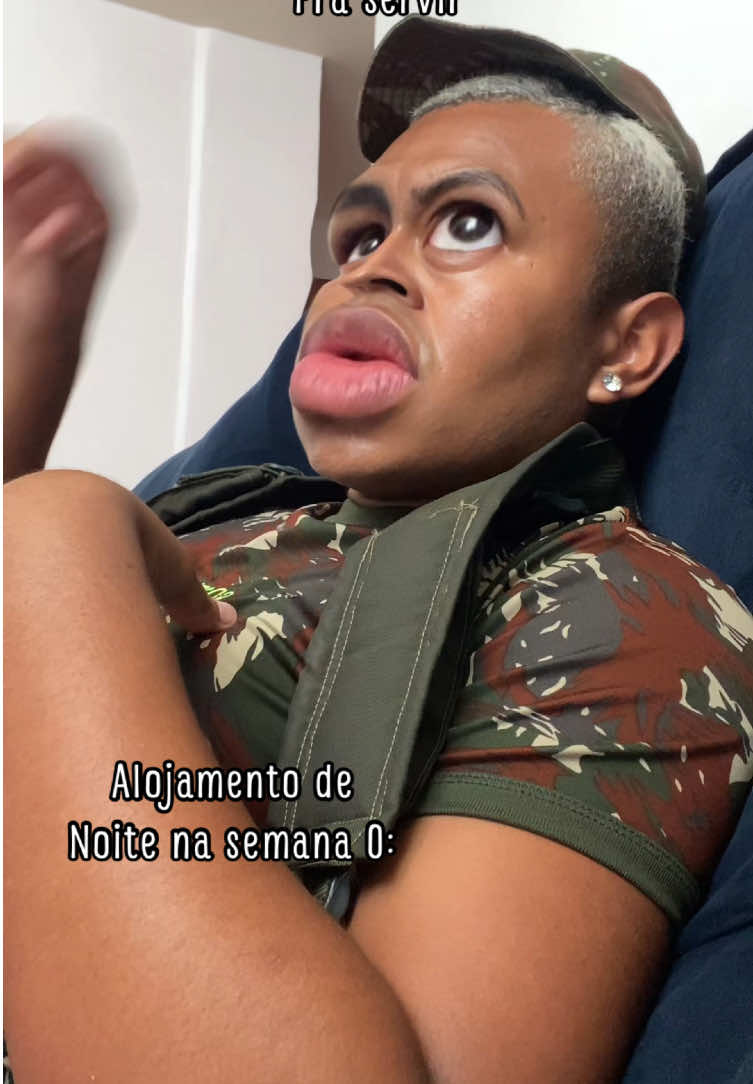 Rapaziada isso é apenas um meme  Não levem isso a sério🙏🏾🫶🏾 #fyy #fyp #explore #rj #riodejaneiro #militar #exercitobrasileiro🇧🇷 #brasil🇧🇷 #humor #comedia #comediahumor 