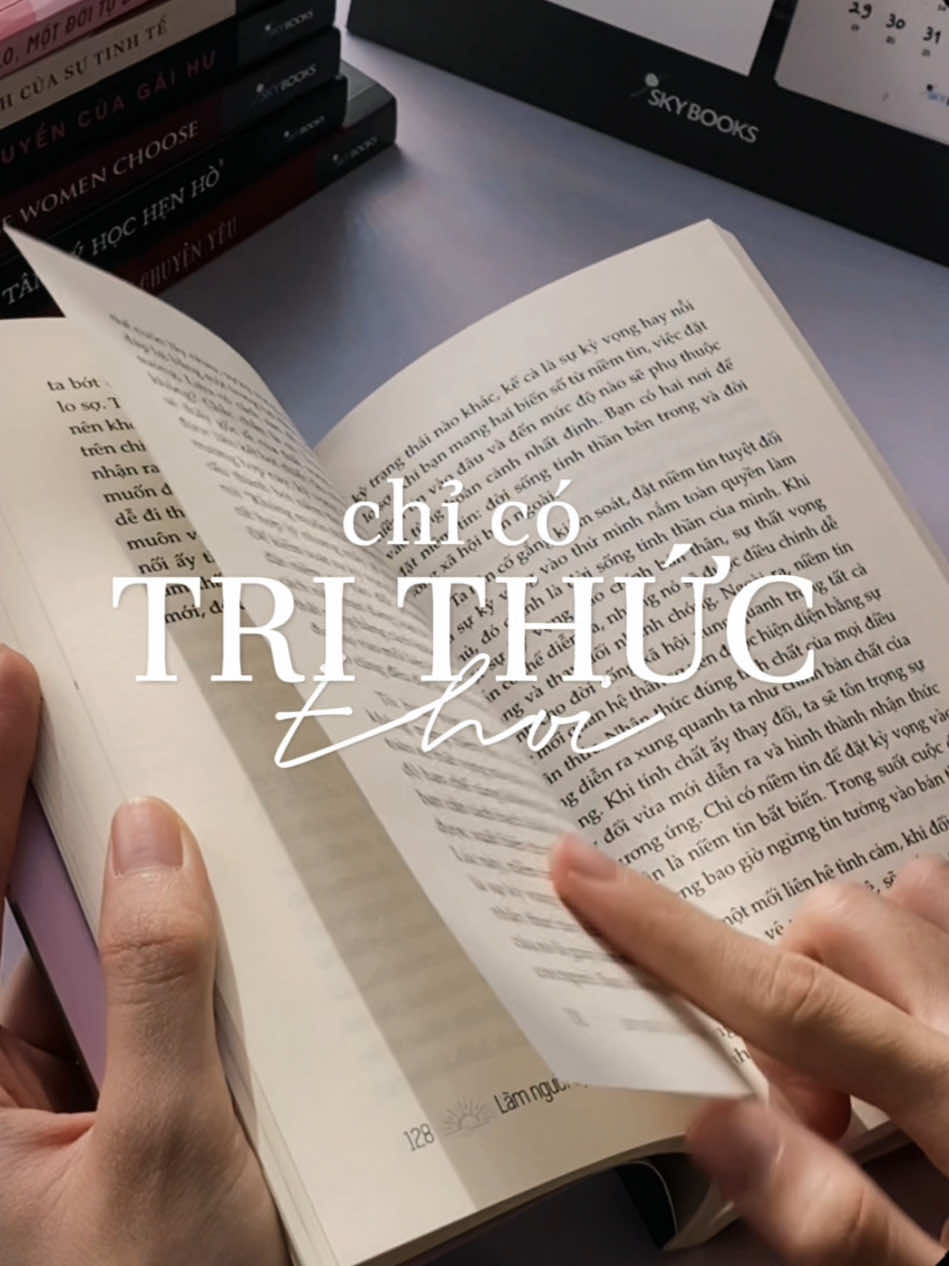 Trong đầu của em bây giờ không có đàn ông, chỉ có tri thức thôi😎 #BookTok #BookToknTikTok #skybooks #Tusachquyco 