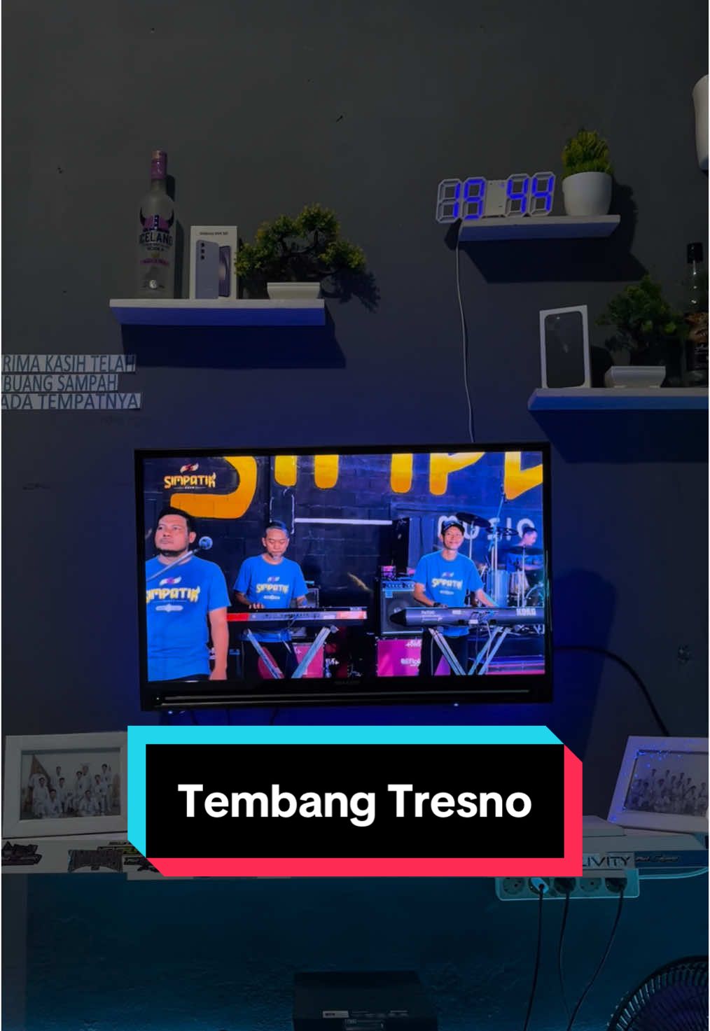 TEMBANG TRESNO - @𝓇𝒾𝒶𝒶𝓂𝑒𝓁𝒾𝒶𝒶𝓃𝒹𝓇🦋 SIMPATIK MUSIC #tembangtresno #riaamelia #simpatikmusic #dangdutkoplo 