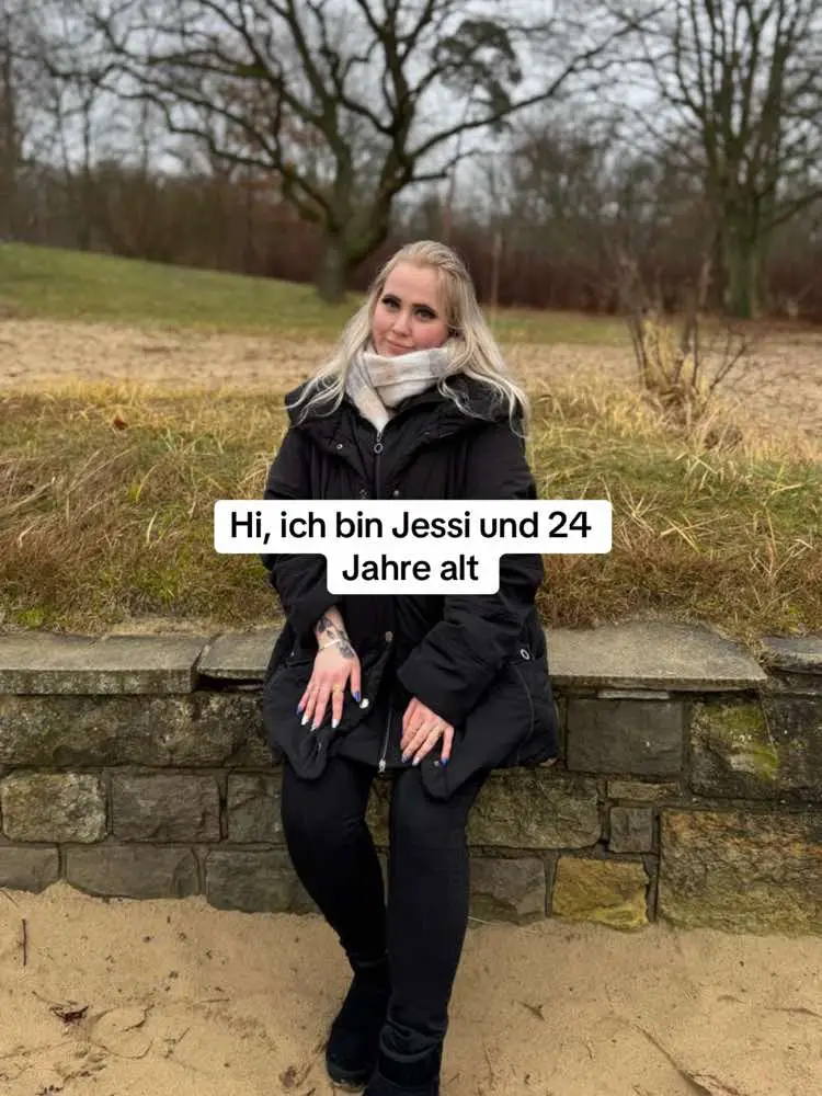 Folge mir und kommentiere „Start“ und ich erkläre dir, wie das ganze funktioniert! #business  #onlinebusiness  #onlinegeldverdienenseriös  #businessaufbau  #fyp  #fürdich  #motivation  #geldverdienen 