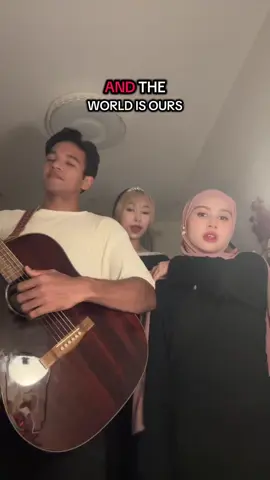 we did it sis @kendis 🍉 !!! Terima kasih banyak buat yang udh support lagu ini! 400k on spotify! 1000+ use on tiktok 😭❤️