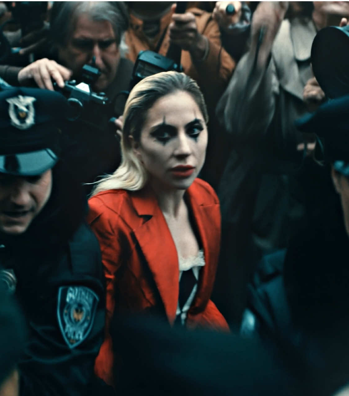 y’all have gotten too comfortable hating on this movie #ladygaga #fyp #xyzbca #gaga #ladygagaedit #goldenglobes #harleyquinn