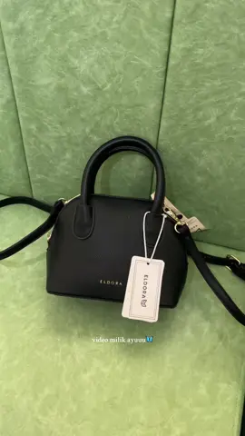 cakep banget🥰💓✨ #taswanita #tasselempang #rekomendasitas 