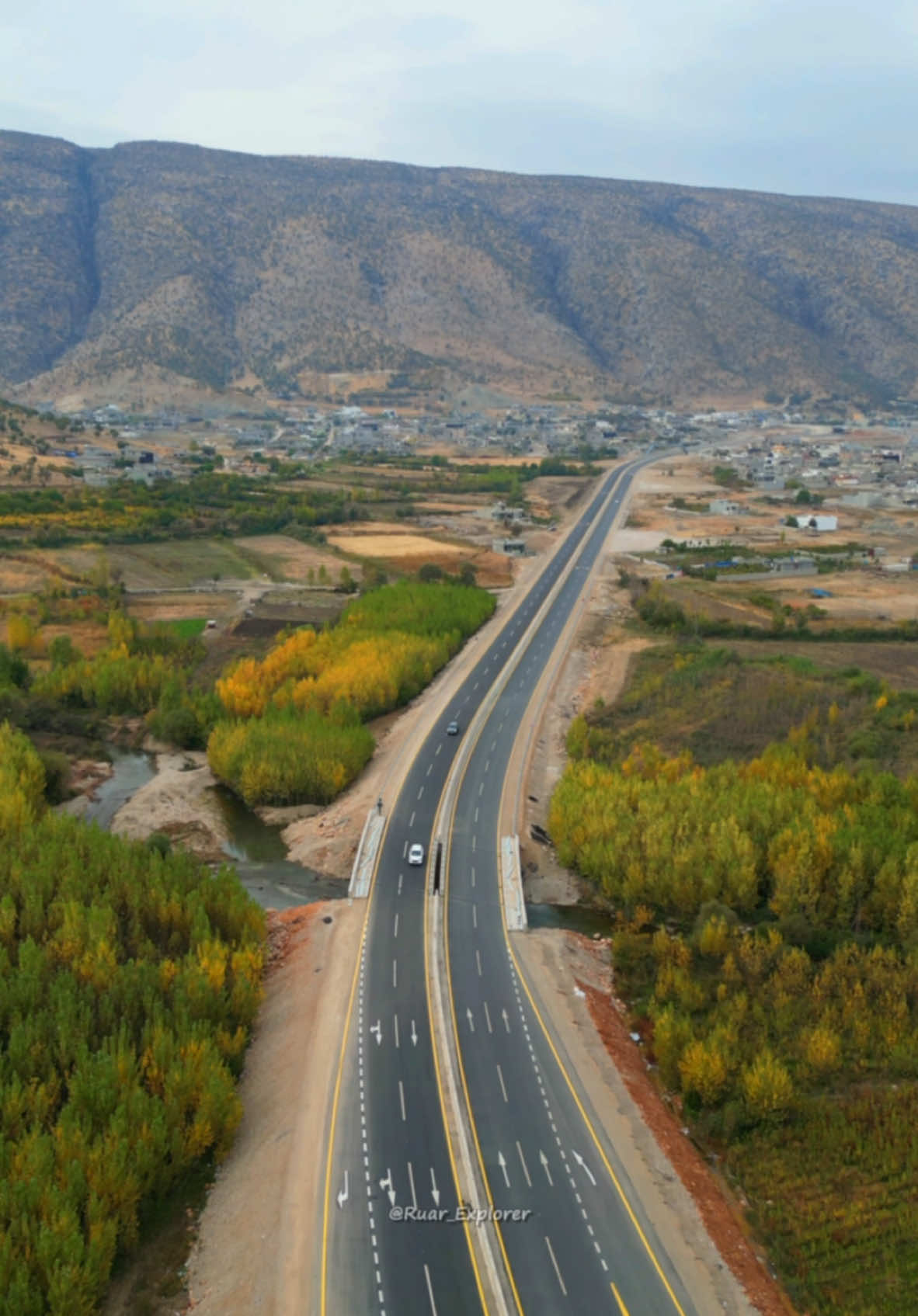 شـــــارەکــــەم (خـــەلــیــفــان)  لە پــایـیزدا🍂 | #kurdistan #khalifan 