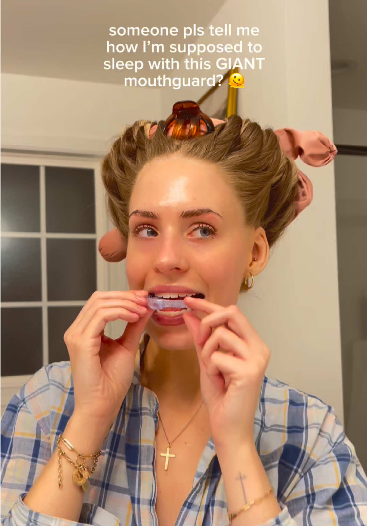 TMJ girlie 🤗 #mouthguard #tmj #teethgrinding 