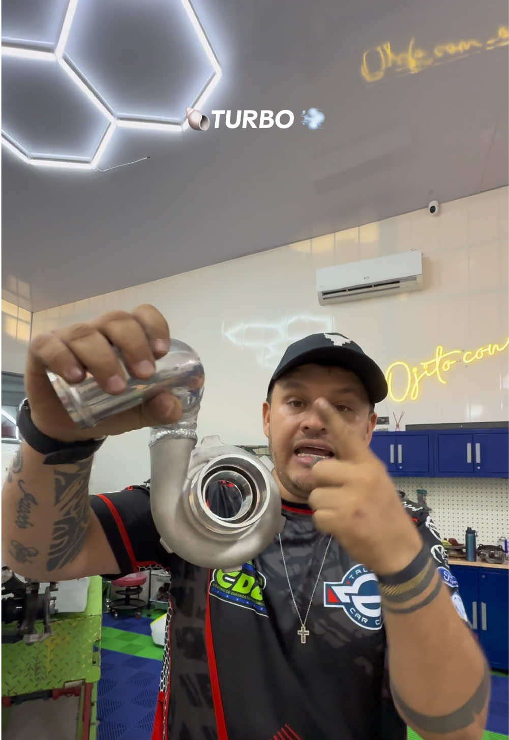 #TURBO 🐚💨 • DENLE ATENCIÓN A SUS TURBITOS PARA QUE NO QUEDEN REGADOS⚠️  #OJITOCONESO ✅ • #panama #pty #panamacity #autospanama #deportivospanama #juevesracing #2025 #comomantenerunturbo #cambiodeturbo #comprarunturbo #turbodiesel #twinturbo #gt #granturismo #tallerespanama #tallerespty #cdapanama #cda #3usy #3usygang #latinoamerica 