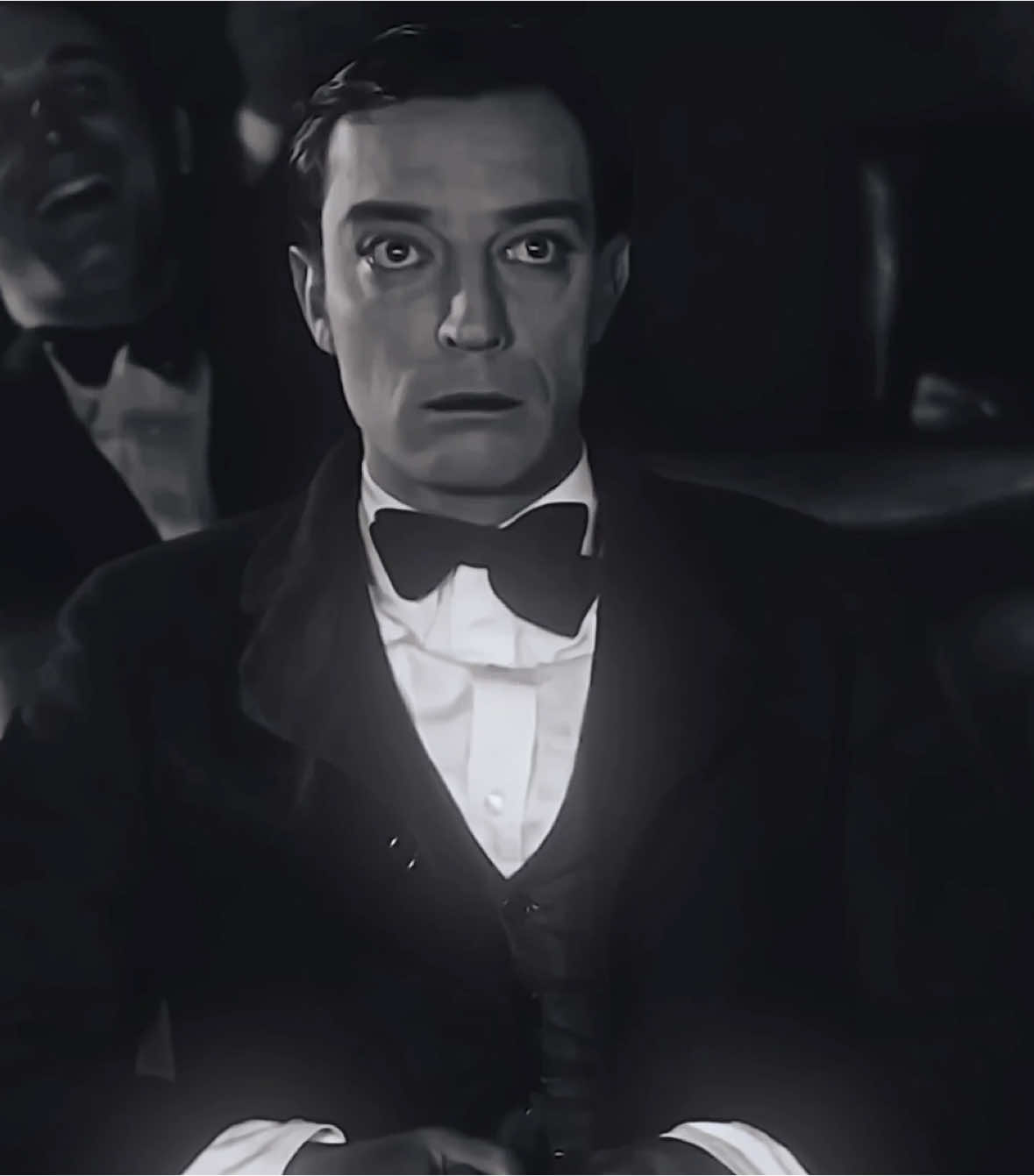 “Written and directed by BUSTER KEATON” #busterkeaton#busterkeatonfilms#busterkeatonedit#keatonbuster#busterkeatonsociety#20s#30s#1920s#oldcinema#oldmovie#oldhollywood#thecameraman#thegoat#sherlockjr#keaton#steamboatbilljr#limelight#sunsetboulevard#thegeneral#videostar#fy#fyp#foryou#trend#trending#viral#highschoollover#thescarecrow 