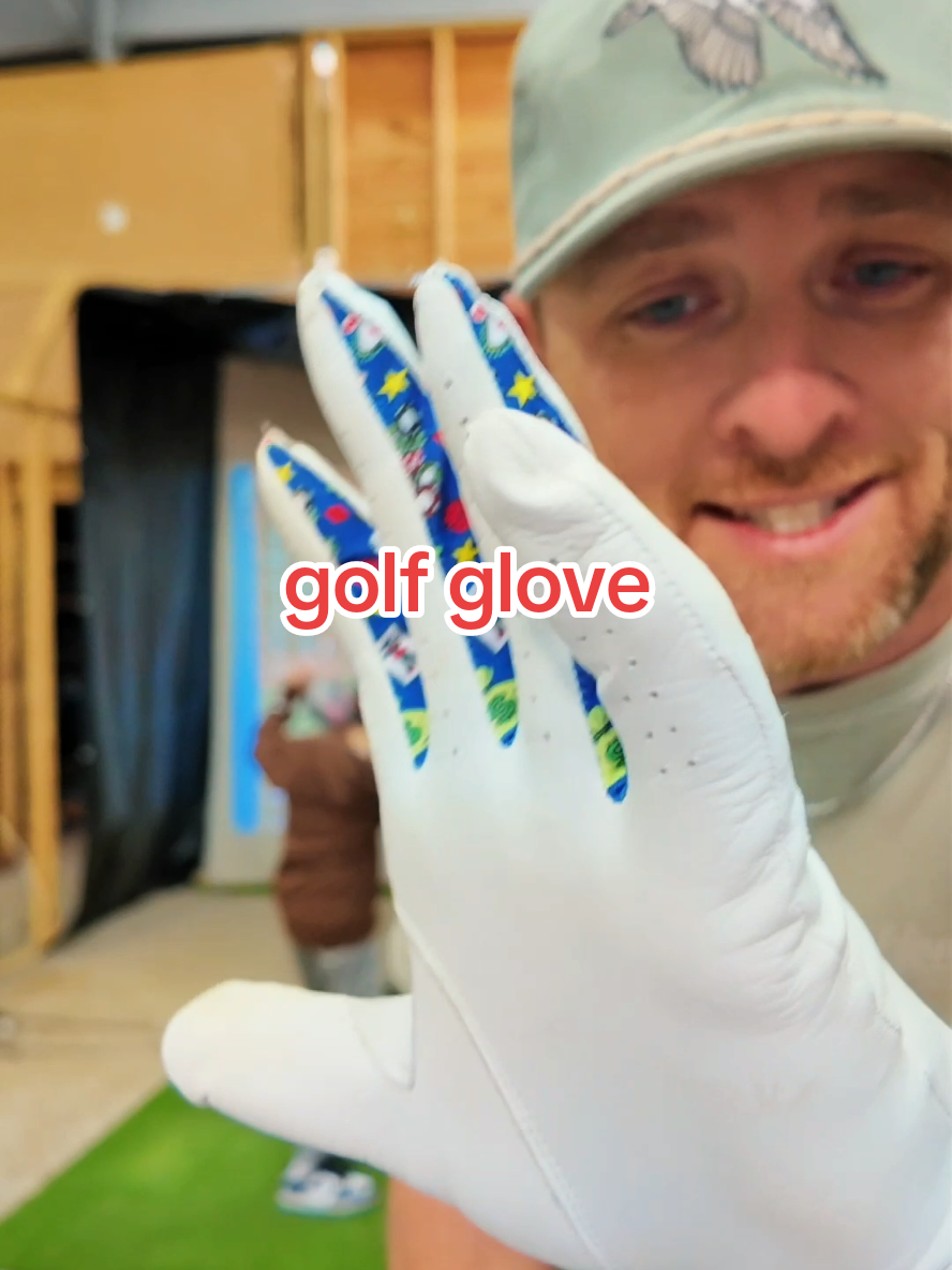 Check out the coolest golf gloves in the game #foreshow #foreshowapparel #golftiktok #golf #golfglove 