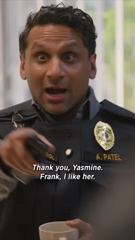 this is the greatest moment of patel's life! 🦍👍📺: #animalcontrolfox #joelmchale #ravipatel #michaelrowland #gracepalmer #sarahchalke #news #tv #television #gorilla #interview #thumbs #comedy