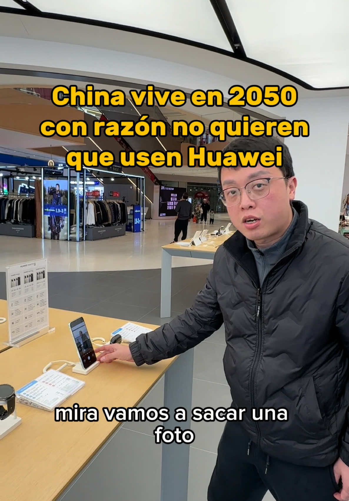 China vive en 2025, con razón le pusieron sanciones a Huawei, no me puedo imaginar si no tuviera bloqueos a qué nivel llegara. #huawei #harmonyosnext #agentecn #cloudchen 