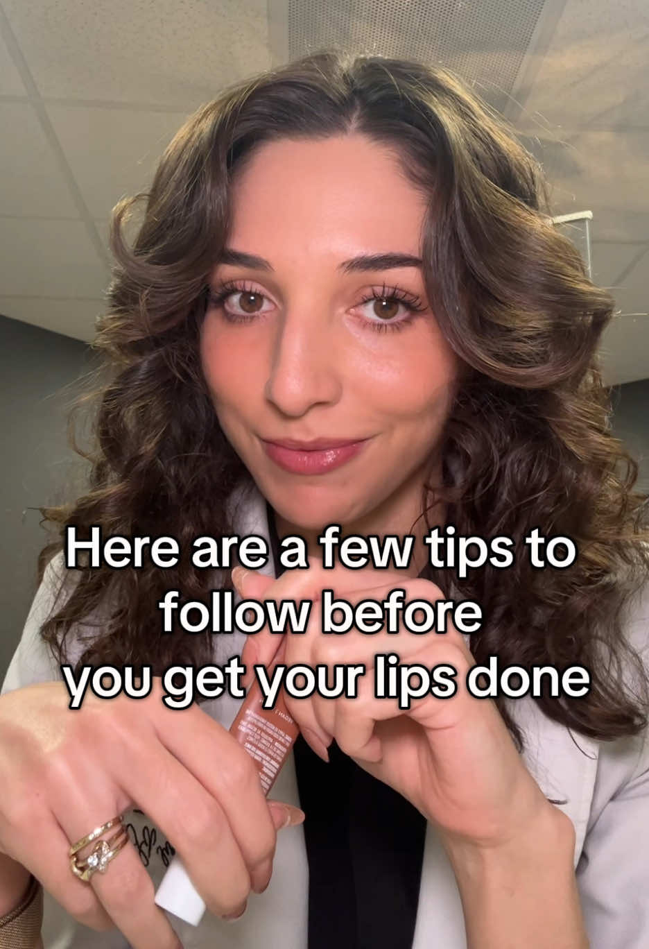 Follow for more tips! #lipfiller #beforeandafter #hydratedlips #lips #juvederm #restylane 