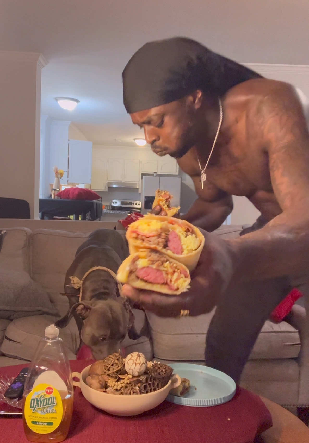 🐶He was ready to eat 😂🌯🔥#food #foodtiktok #dogeat #dogfood #dogsoftiktok #doglover #dogdad #dogmom #pitbulls #pitbullsoftiktok #pitbulllove #fypシ #fypシ゚viral #fypage #fy #kingzaythatruth @ThaQueenTnB 