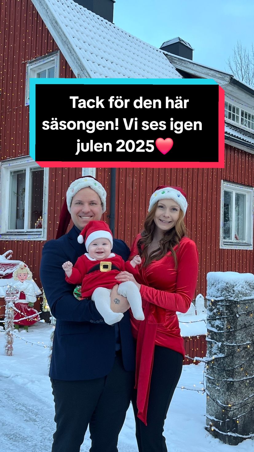 Ikväll på trettondagen kommer Julhuset lysa för sista gången den här säsongen. Stort tack till alla er som besökt oss och för all kärlek vi fått! Vi ses igen den 1 advent 2025! 🎅🤶👼❤️ #smith #family #christmaslights #fyp #julhusetihamrange #julhusetihamrånge #Love #newyear #2025 #bergby #julhuset2024 #winter #emmaandconny 