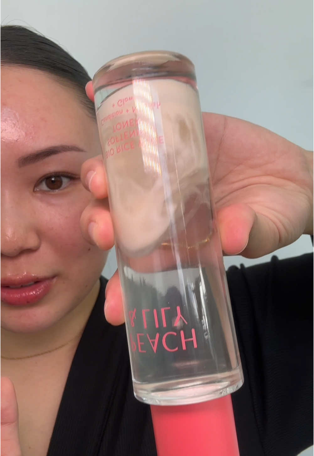 Treat your skin to a little extra care with the Bio Rice Wine Softening Toner! The perfect conditioner for your skin you didn’t know you needed 🍚☁️ #peachandlily