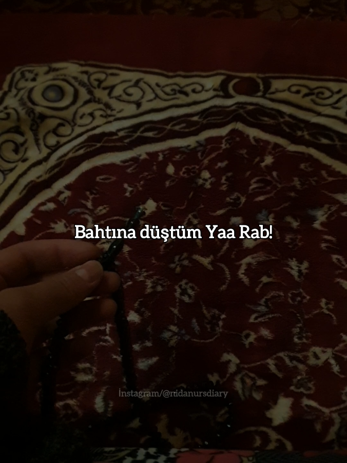 Bahtına düştüm Ya Rab!🥺❤️ . . . . #islamic #muslim #hayalhanem #ibadet #tevekkül #şükür #namaz #namazvakti #iman #islamic_video #huzur #kuranıkerim #allah #allahuakbar #beniöneçıkart #kesfetbeniöneçıkart #mehmetyıldız 