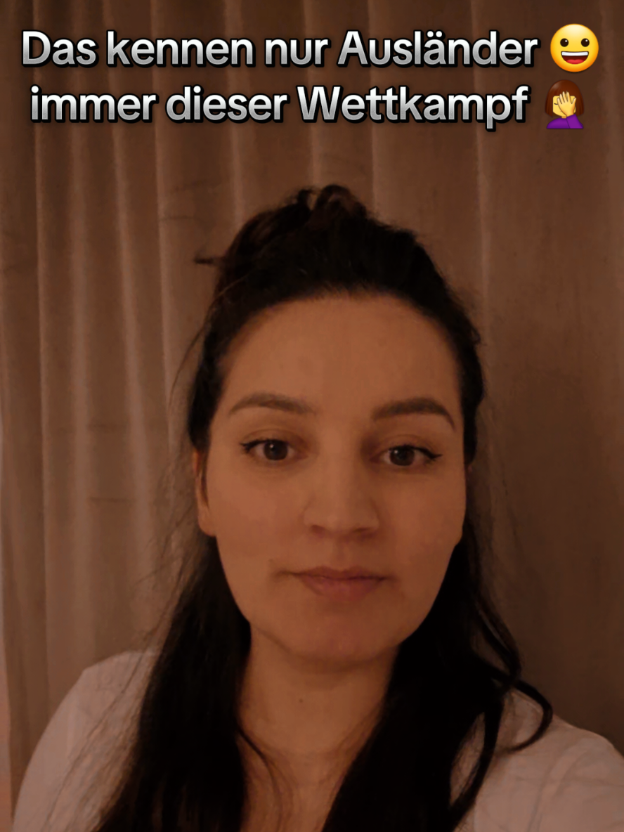 Habe ich in meiner Kindheit erlebt und bekomme so etwas immernoch mit. Einfach glücklich sein, maşAllah sagen und gut ist  #fun #ausländischeeltern #ausländer #türken #deutschtürkisch #albaner #afghan #araber #viral_video #viralvideos #comedyvideo #typischausnländereltern 