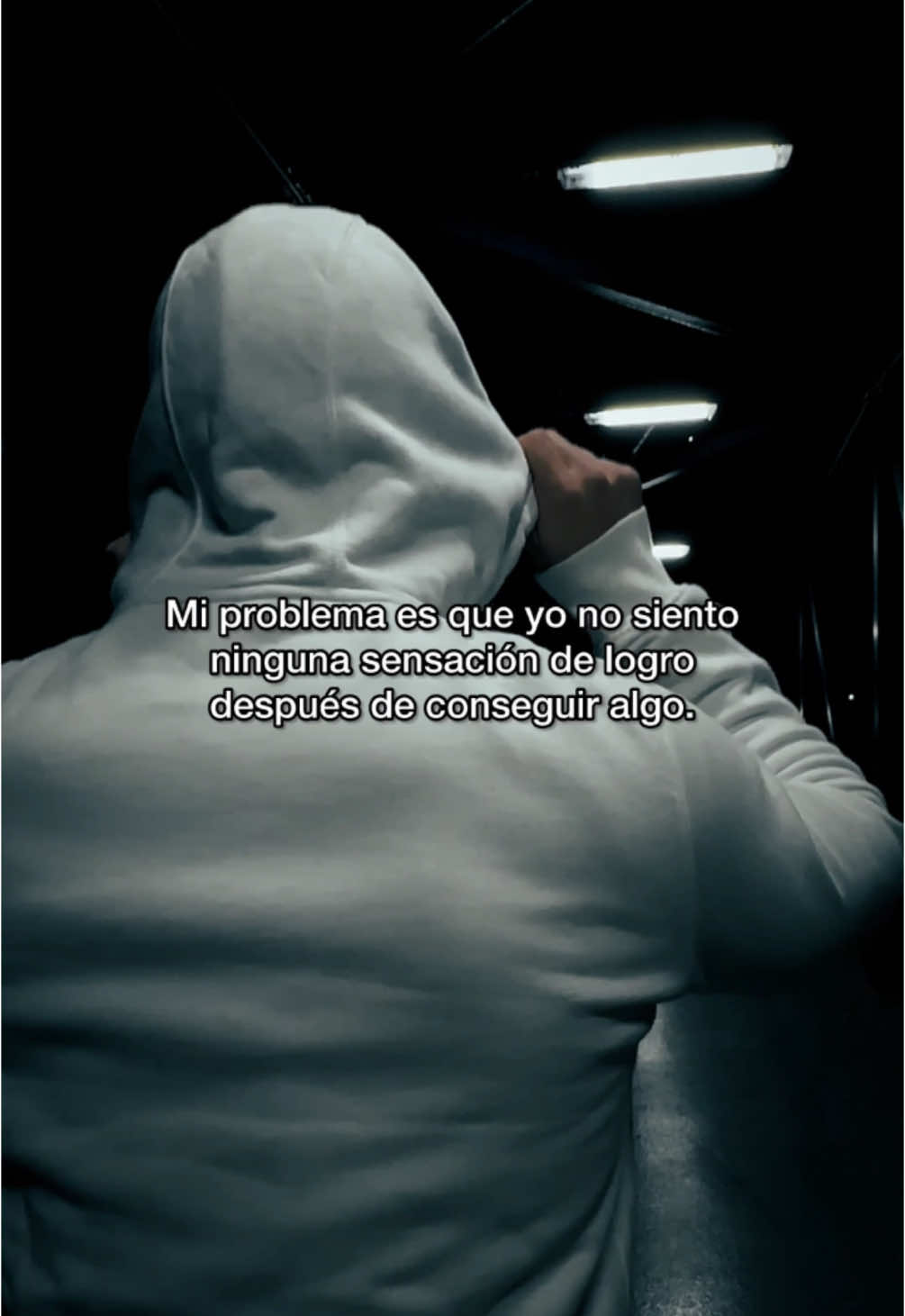 Siento que no he logrado nada, solo he completado cosa que tenía que hacer. #motivaciongym #motivacionfitness #fuerzagym #gymadictos #gimnasio 