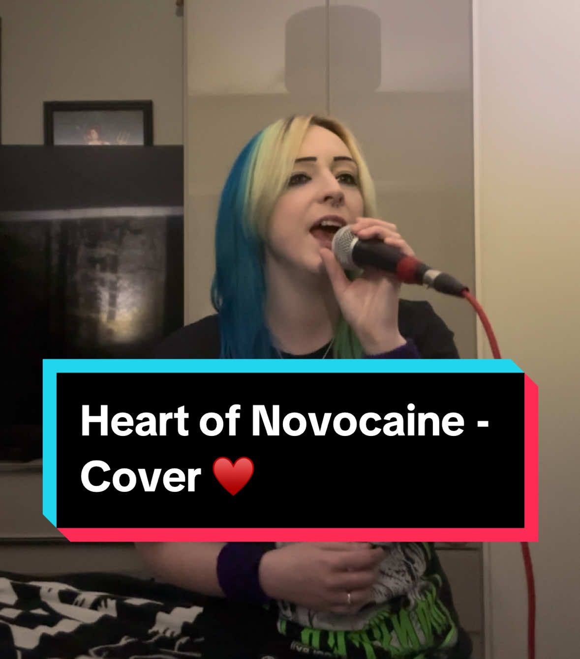 Heart of Novocaine - @Halestorm cover 🤘 #halestorm #halestormcover #coversong #singing #femalevocalist #femalevocals #rockvocals #acousticsong #powervocals #alttock #alternativegirl #singer