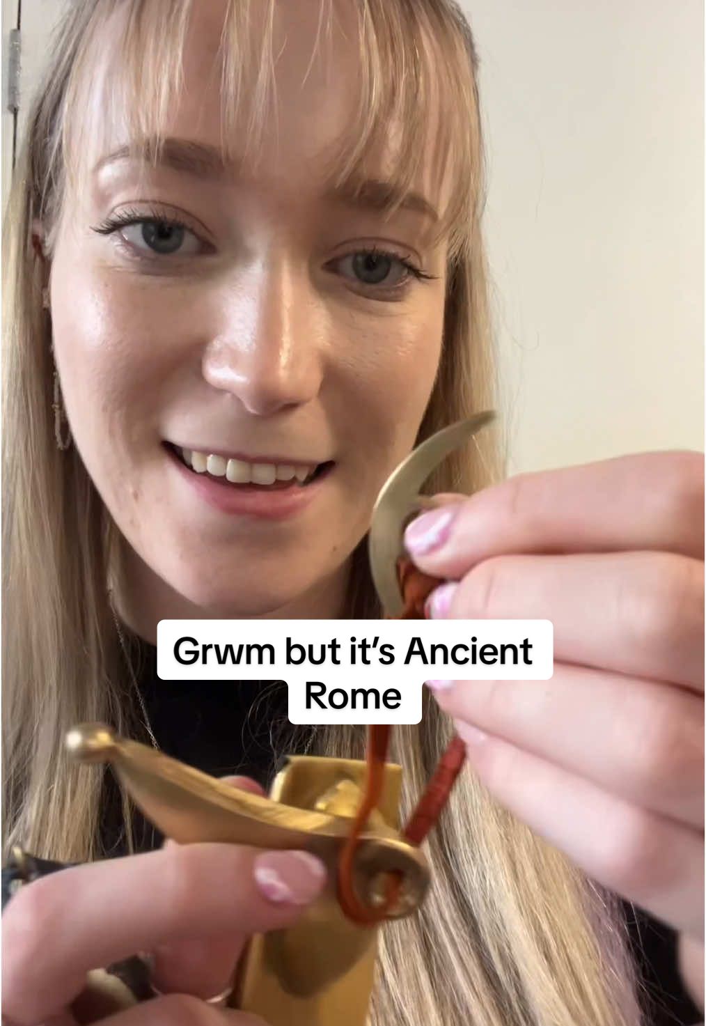 Get ready with me…in Ancient Rome ASMR edition?? Honestly I might have already posted it but idk so enjoy xx #helpfulhistory #history #ancienthistory #ancientrome #romanempire #asmr #asmrhistory #historyasmr #whsiper 