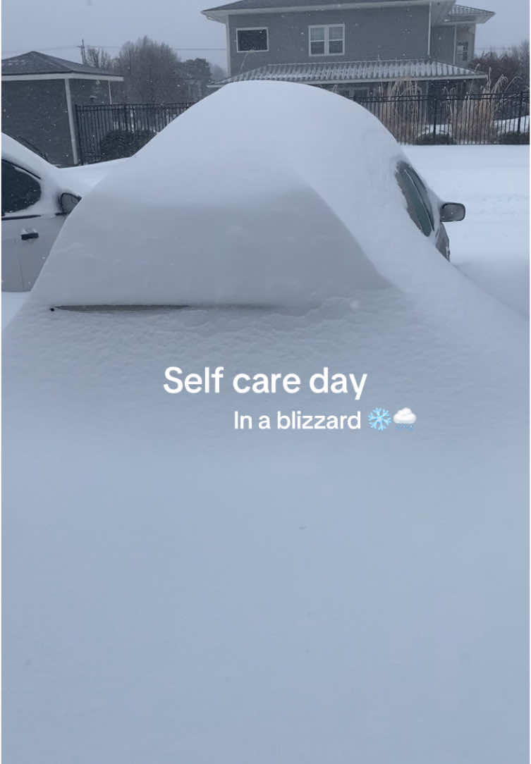 Self care day in a BLIZZARD 😚 #SelfCare #hair #skin #snow #creatorsearchinsights  @GuruNanda LLC 