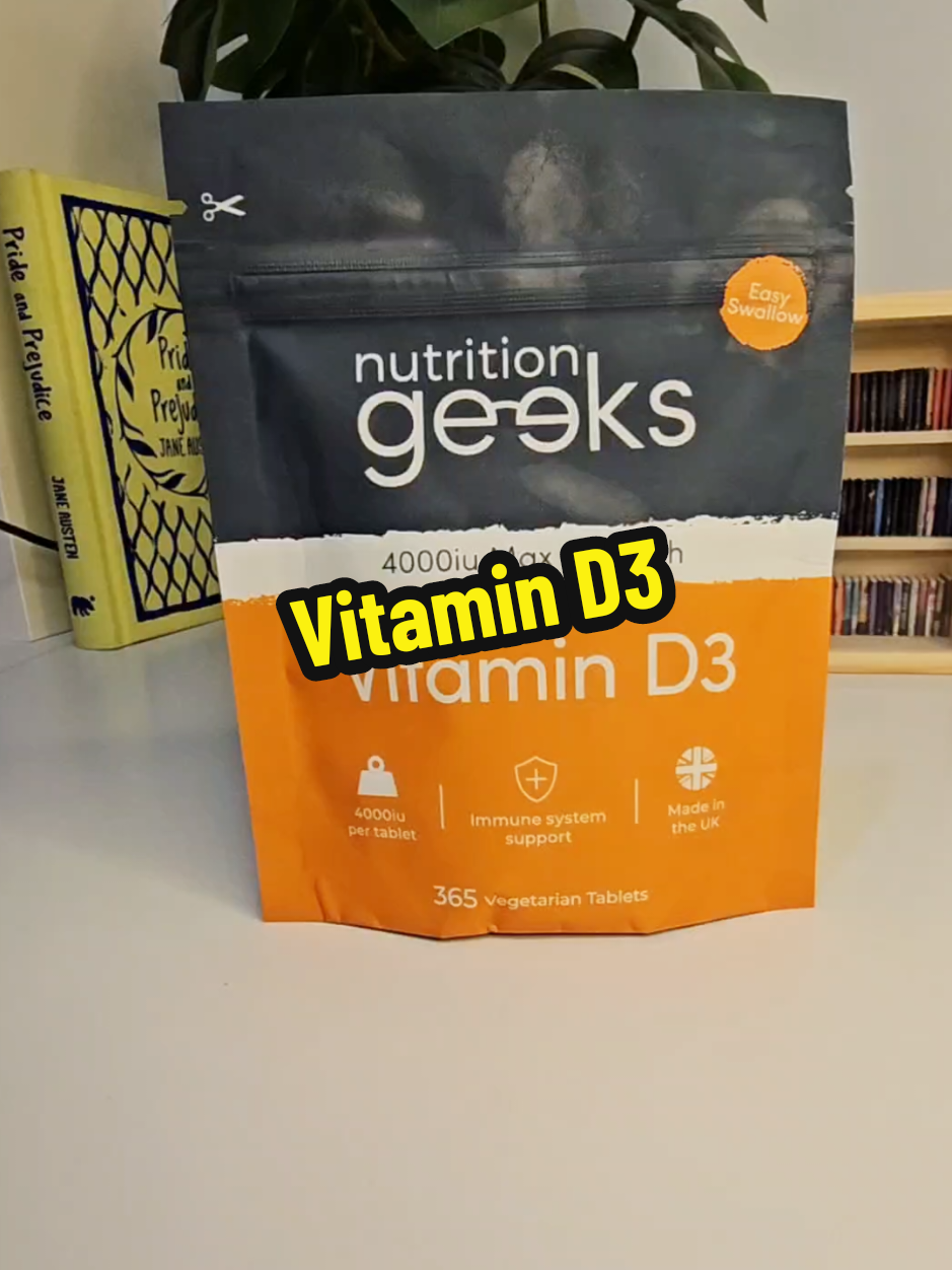 Nutrition Geeks Vitamin D3 4000iu / Vitamin D3 4000iu with K2 is half priced. A deal not to be missed! #vitamind3 #vitamind3k2 #supplement #nutritiongeeks @nutritiongeeksofficial 