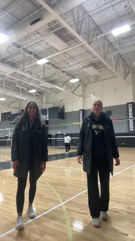 New dance patter @maya #foryou #fyp #vanderbilt #athlete #d1 #studentathlete #collegevolleyball #slay 