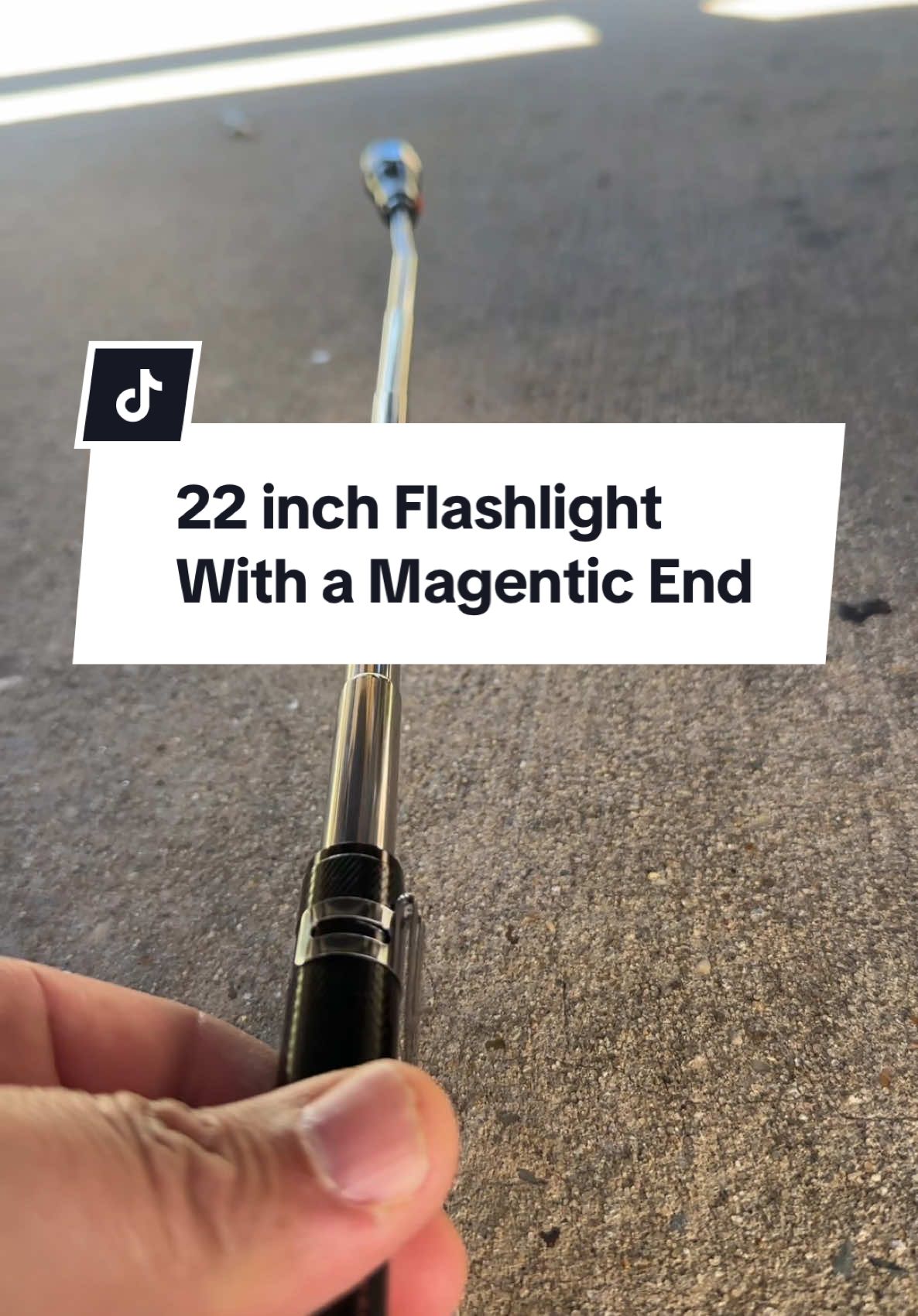 Very handy little gadget to have around. #tools #flashlight #ledflashlight #magneticflashlight #mechanic #gadget 
