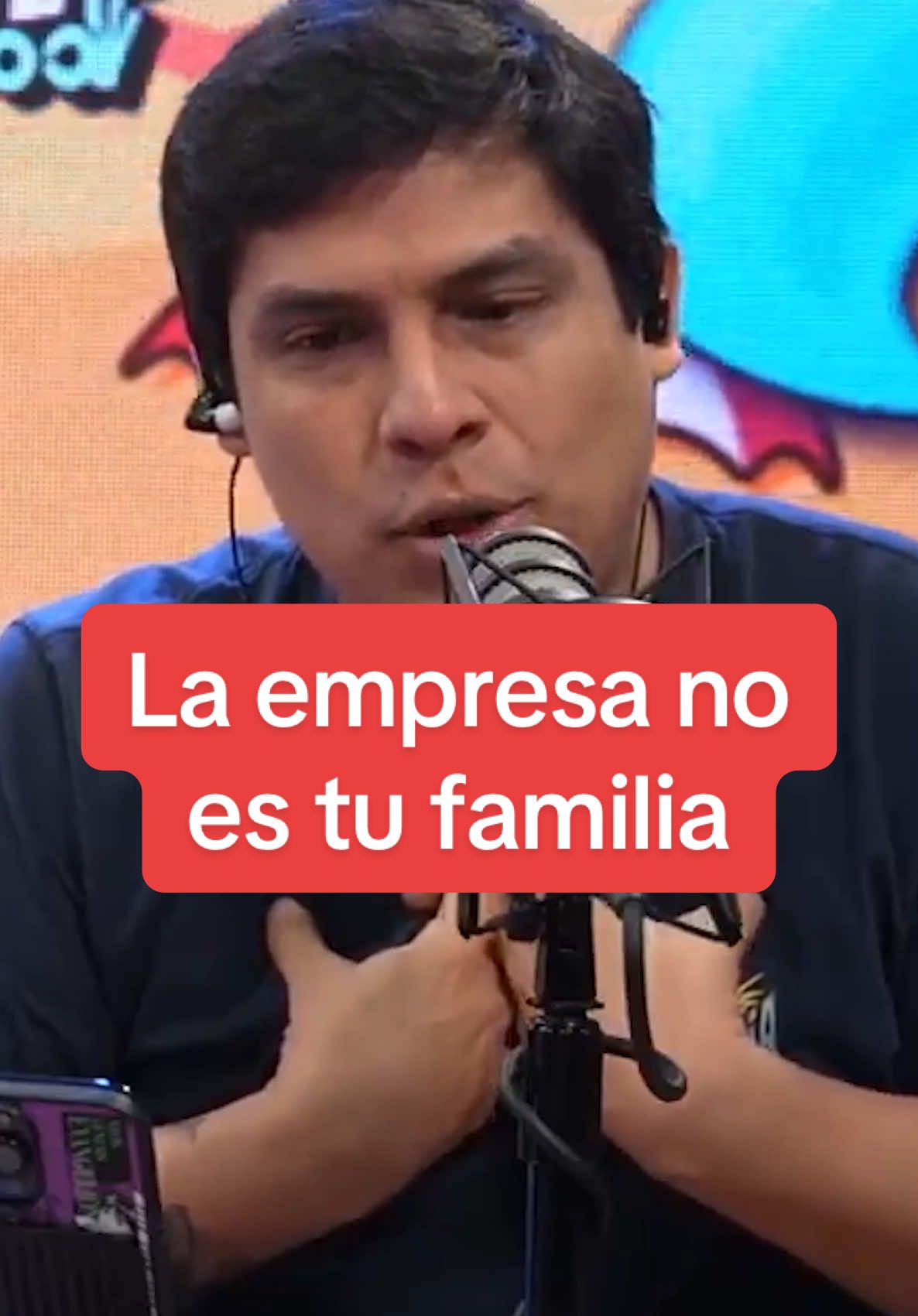 Del mundo laboral se aprende muchas cosas y una de ellas es no romantizar la explotación laboral #hablagood #streaming #youtube #explotacionlaboral #trabajo #primertrabajo 