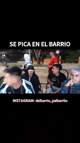 Se pica de nuevo en vivo 🤦🏽‍♂️🤣 ya saben estamos en kick: delbarrio_palbarriio 🍀🍀🚀.        #clips #kick #viraltiktok #paratii #fyp #delbarriopalbarrio #live 
