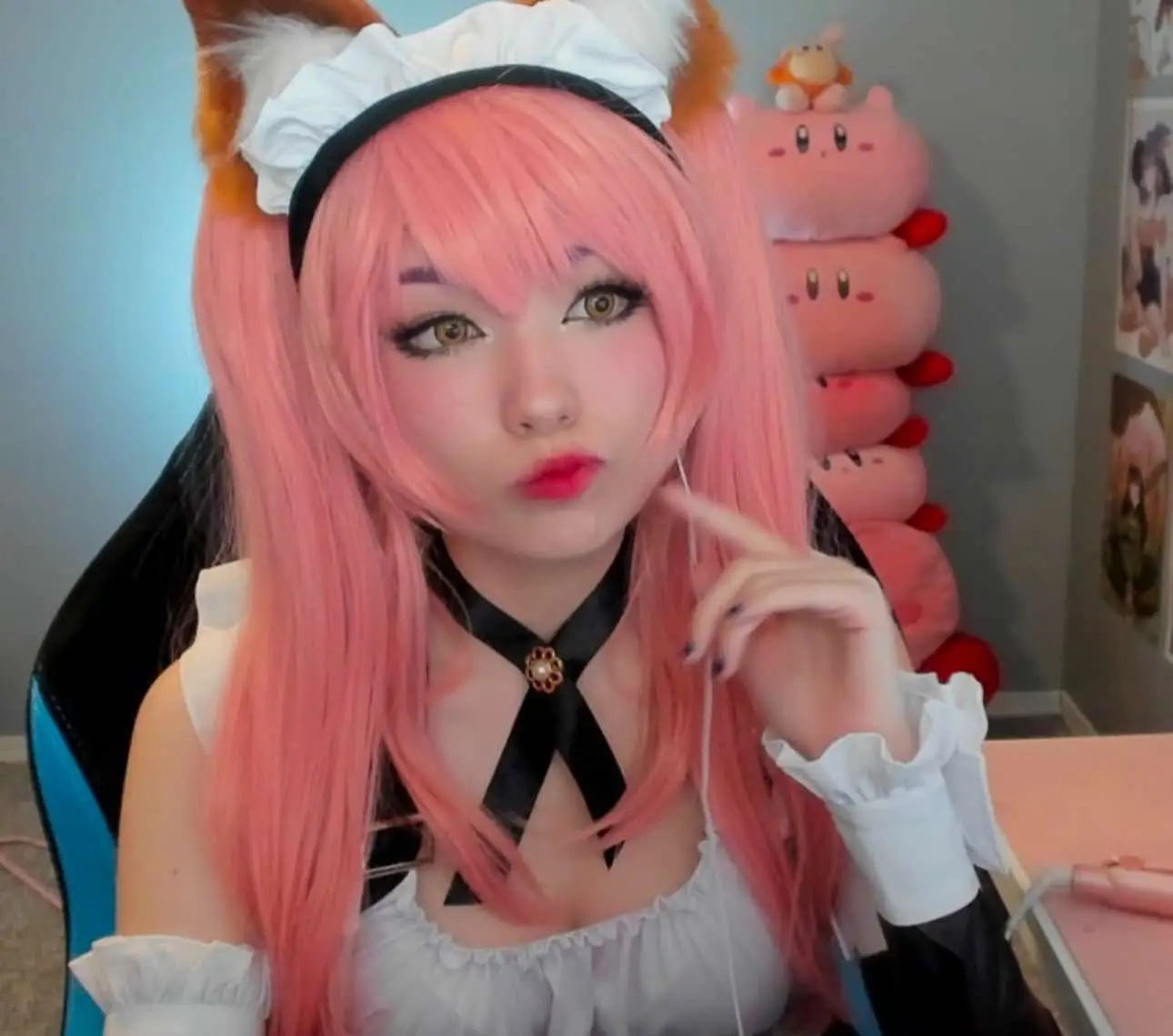 #2025 #newyear #emiru #cosplay #viral #trend #pc #twitch #gamer #twitch #fypシ #birthday 