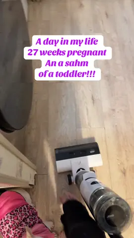 Been a long day of cleaning up but I’m so glad everything’s clean!!🤰😍💕 #cleaningtok #sahm #27weekspregnant #tiredmom #cleanhome #moppedfloors #dishesdone #exhaustedmomsoftiktok 