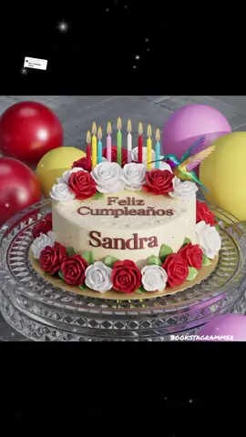 Respuesta a @sandralorenaurdan #diseñosunicosbookstagrammer #felizcumple  #nombrespersonalizados 