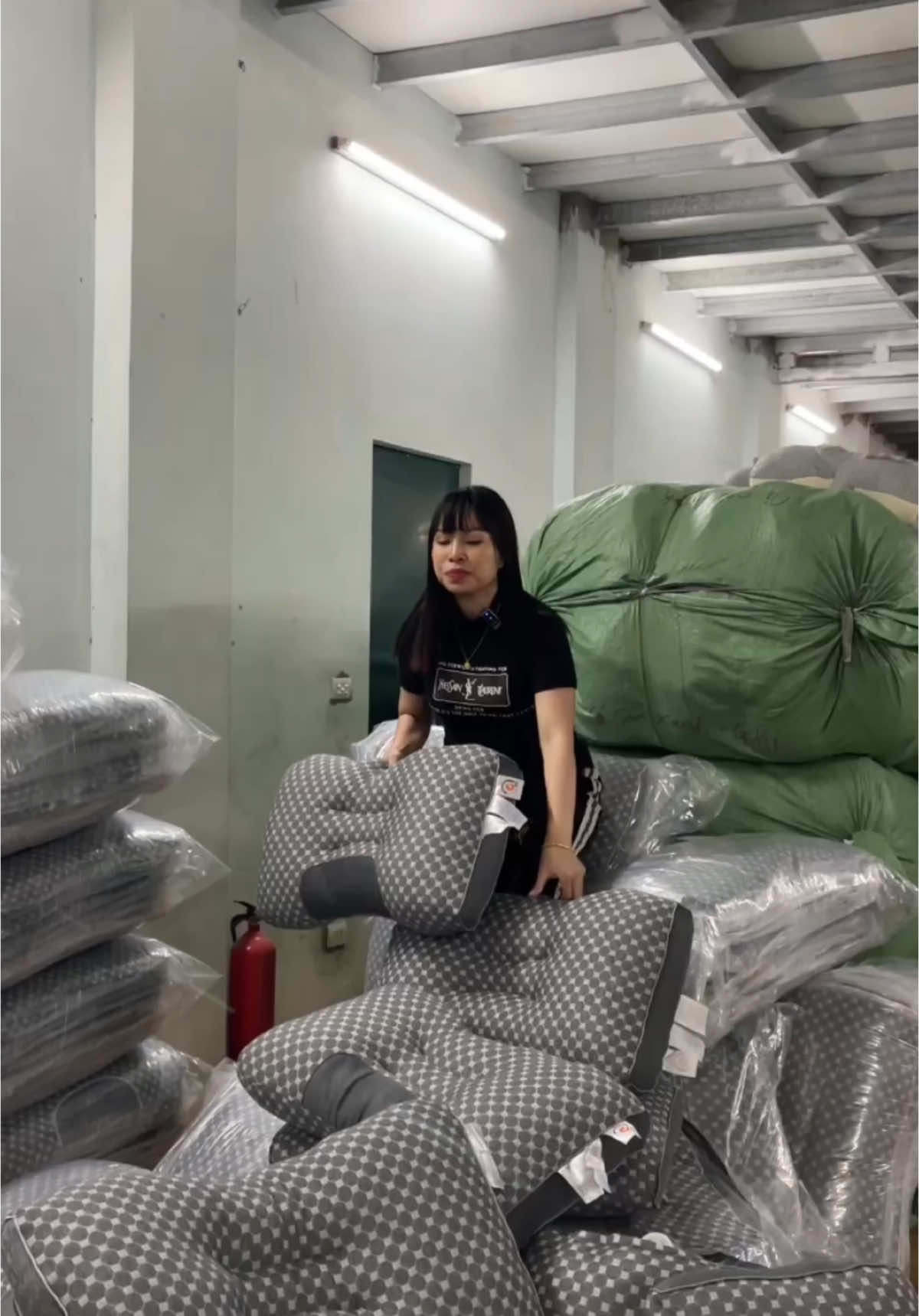 Mua 1 tặng 1 giá 75k gối công thái học #goicongthaihoc #goicongthaihocchogiacngungon #ruotgoi #hahienhoa1 #nhacuadoisong #xuhuong 