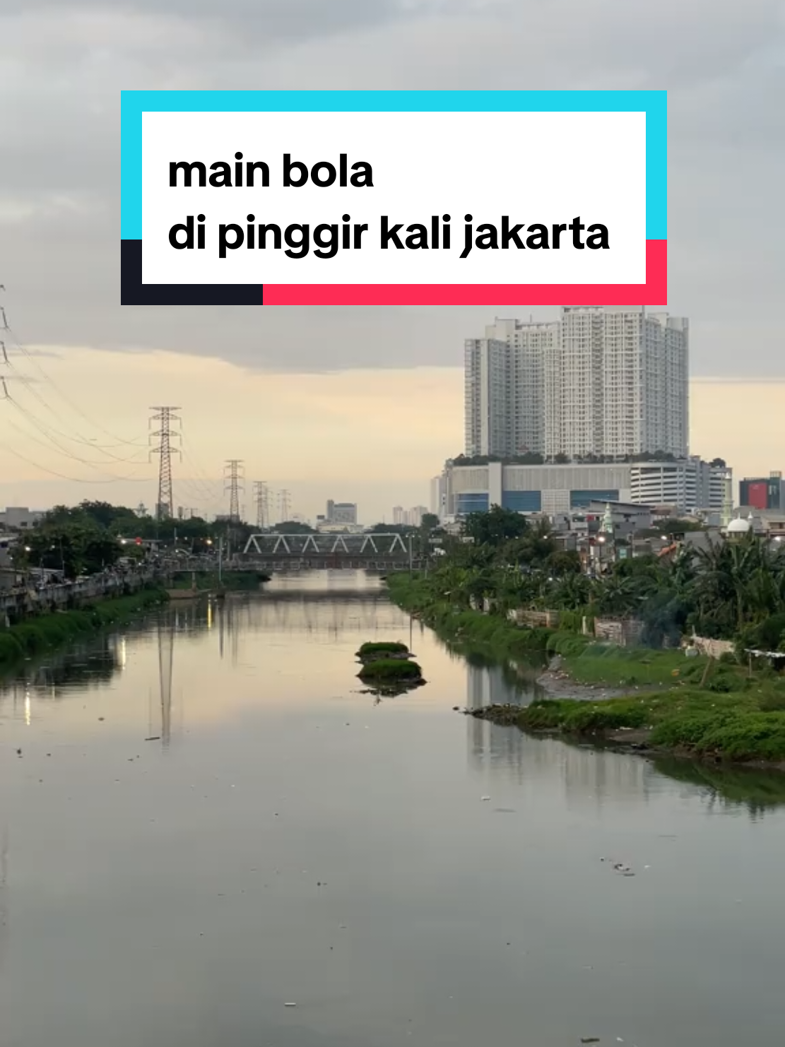 Jakarta vibes dengan kearifan lokal #fyp #fypage #fypシ゚ #jakarta #jakartakeras #jakartaselatan #jakartabarat #jakartautara #jakartapusat #tanahabang #jakartatimur #jakartacity #jakartafair #jakartavseverybody #dkijakarta #gbksenayan #gelorabungkarno #indonesia🇮🇩 #indonesia #liga1 #sepakbola #sepakbolaindonesia #bolasepak #timnasindonesia #timnasday #timnasindonesia🇮🇩 #ligaindonesia #tarkamsepakbola #turnamensepakbola #433 #433skills #jawabarat #jawatimur #jawatengah #jawapride #jawapride🔥 #ligainggris #ligaspanyol #ligaitalia #madurapride #bandung #surabaya #vibesjakarta #persija #persijajakarta #petamburan #slipi #jaksel #jakpus #ronaldo #messi #prabowo #gerindra #thejakmania #viking #bonek #ultrasindonesia #jokowi #pialadunia2022 #pialadunia2022qatar #pialadunia #sungai #sungaiamazon 