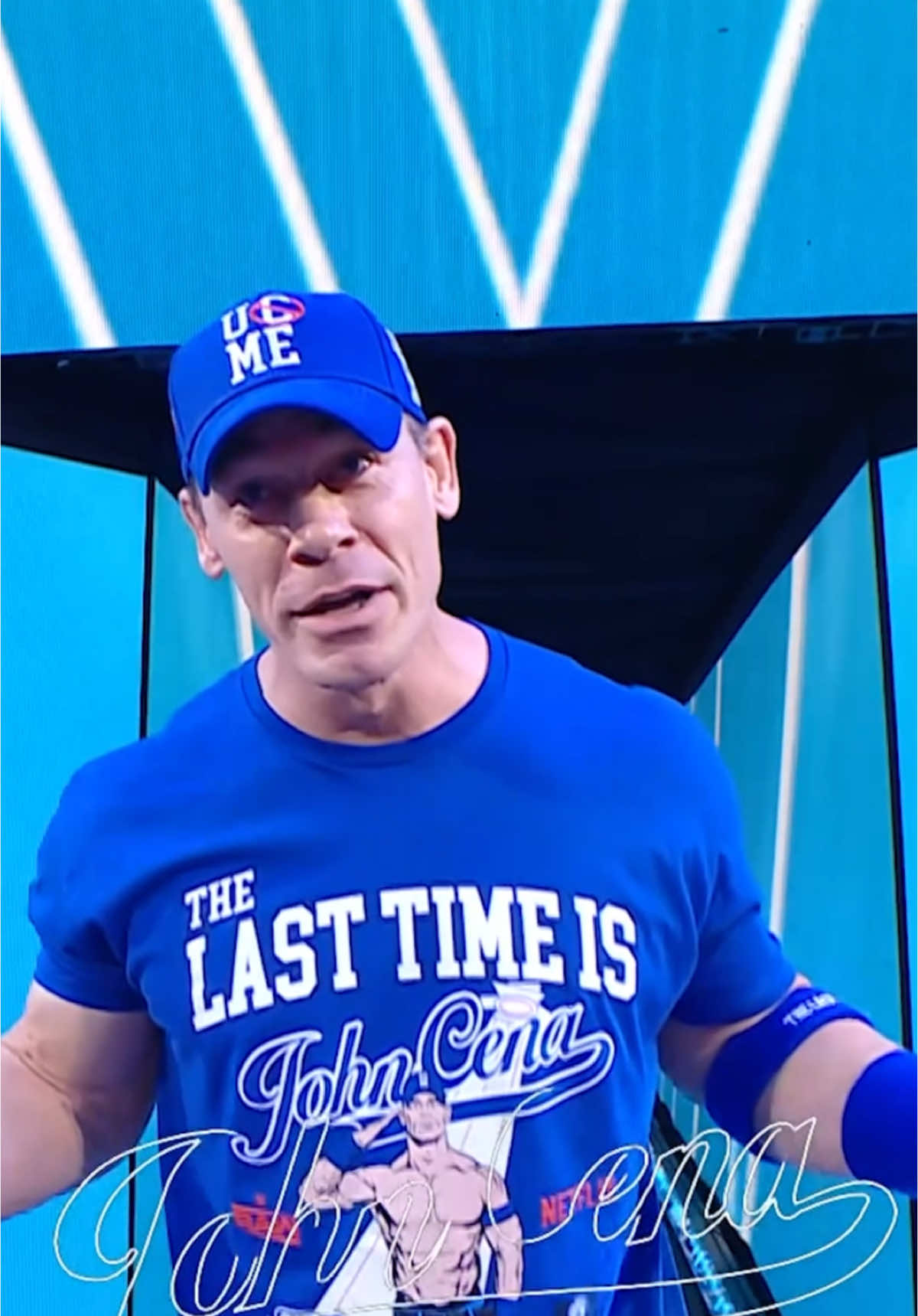 Llorar está permitido. 🥹 El héroe de muchos. #JohnCena #WWEonNetflix #WWERaw #NetflixDeportes