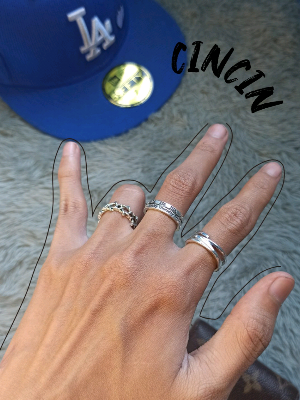 obat ganteng🥵 - #cincin #cinciny2k #y2kaesthetic #y2kfashion #y2kstyle #cincincouple #skena #skenaoutfit #fyp #4u #4upage 