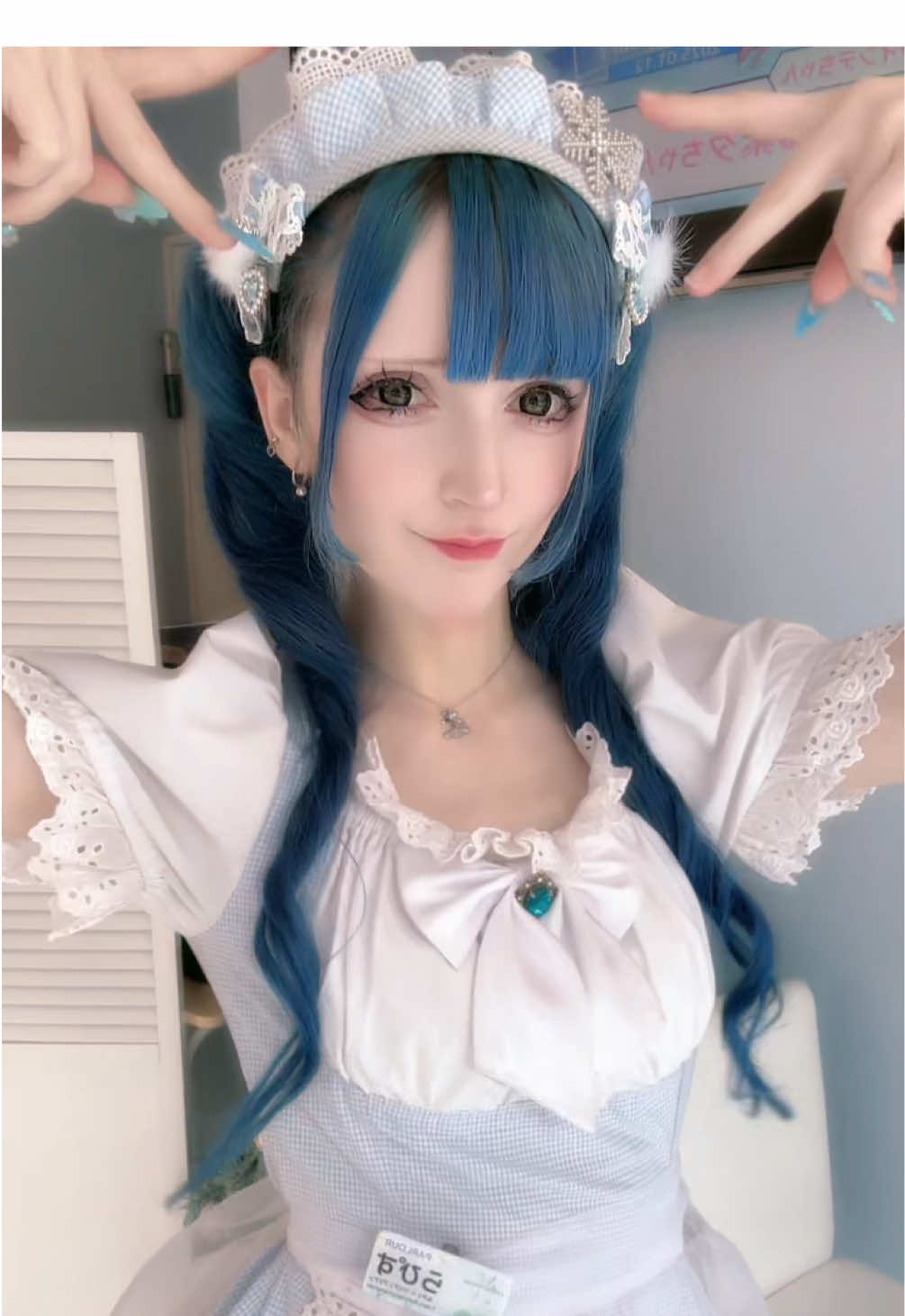 かわいいハートポーズいっぱい💕　#メイドカフェ #メイド喫茶 #maidcafe #maidoutfit #ryousangata 