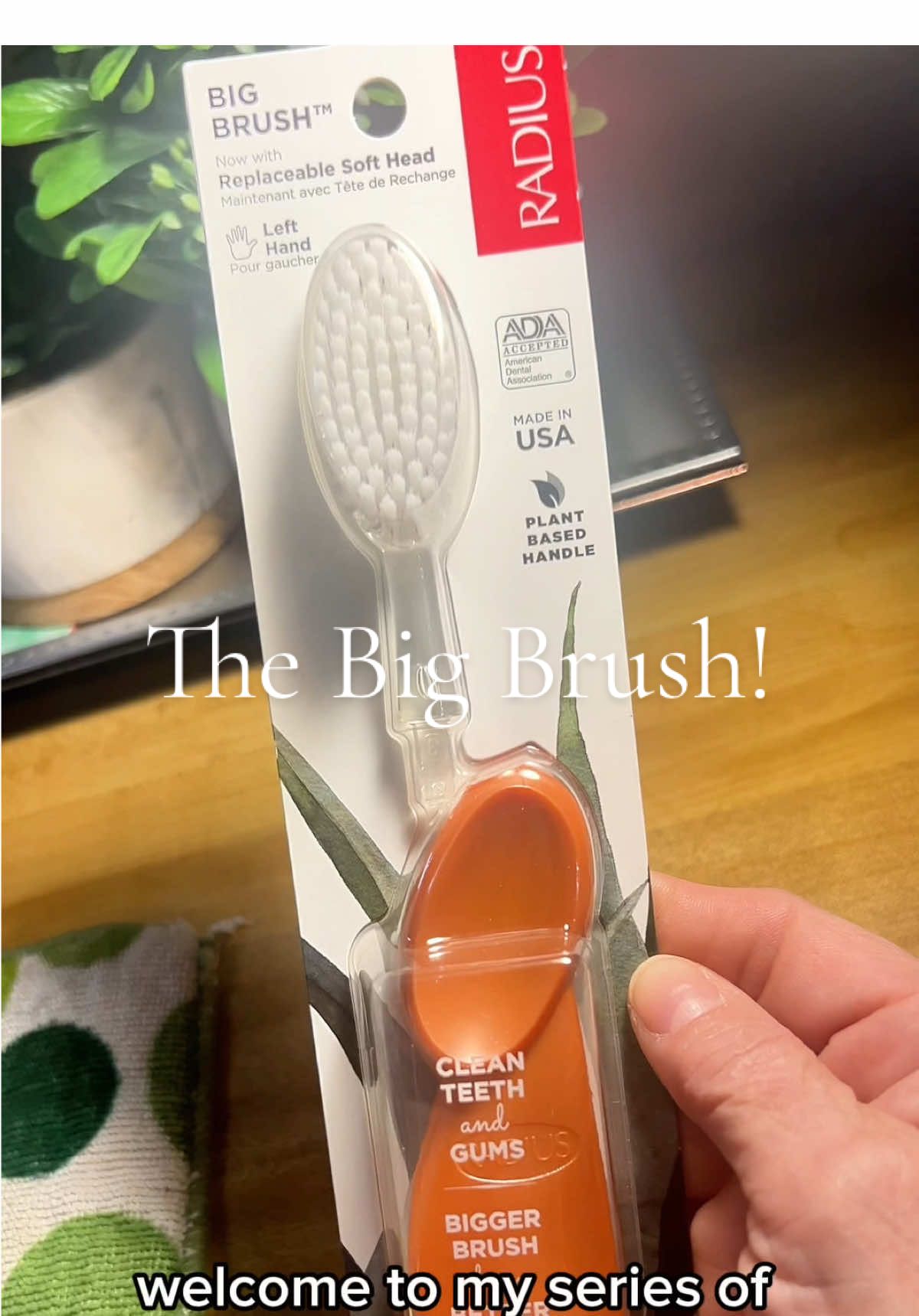 I never knew I needed I jumbo toothbrush but here we are and I like it! #bigtoothbrush #bigbrush #teethcare #teeth#toothbrushing #lefthandedtoothbrush #TikTokShop #newyearnewaura #yearendsale #spotlightfinds 