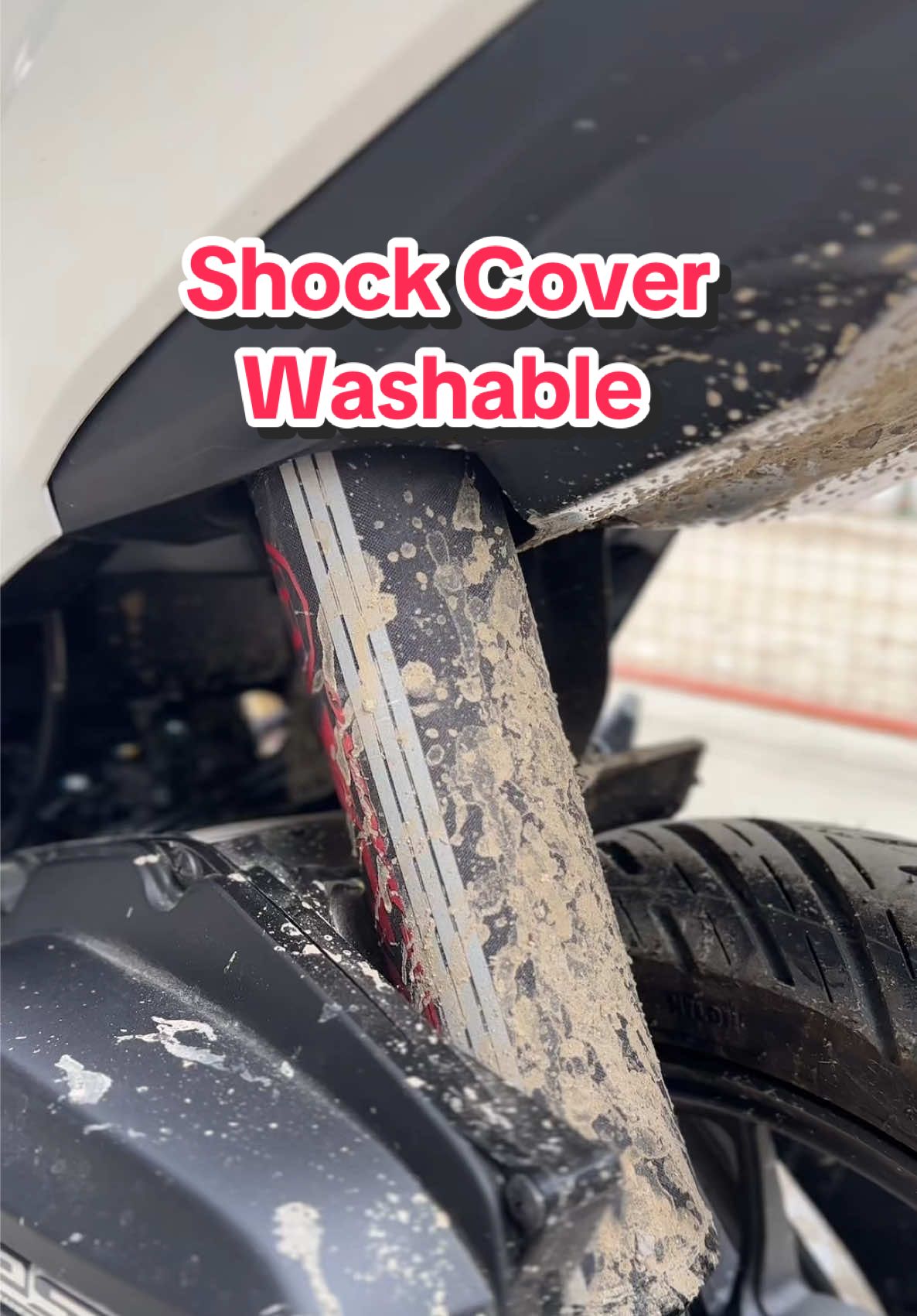 Iwas sira sa shock at maganda din tignan #shockcover #shockabsorbercover #shockabsorber #hondaclickshockcover #hondaclickaccessories #motorcycleaccessories #trending #fyp #viral 