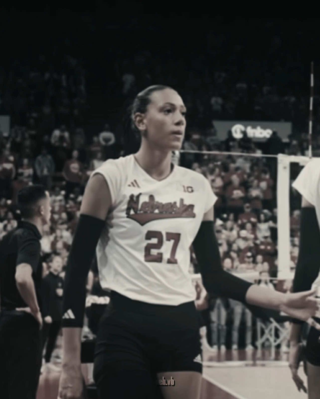 that b | @harpermurray | #harpermurray #nebraskavolleyball #volleyball #edit #ncaavolleyball #fyp #foryoupage #blowthisup #harpermurrayedit #xyzbca #viral 