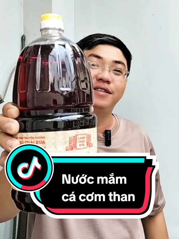 1 bình 2 lít nước mắm cá cơm than chỉ 68k #samtetbaovui #tiktokshoptet #laihung #xuhuong #nuocmamlangchaixua #nuocmamcacomthan 