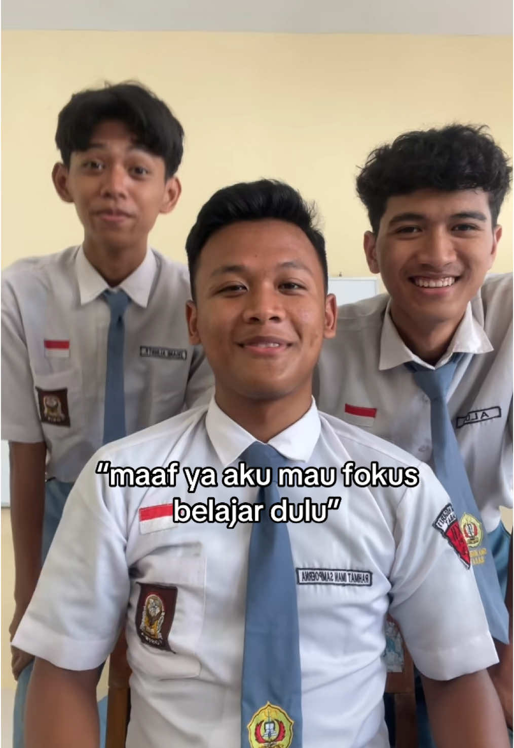 aduhdeck🥴#fyp #tren #fypシ #fyppppppppppppppppppppppp #alasannyaseringkalikudengar #kelas12 