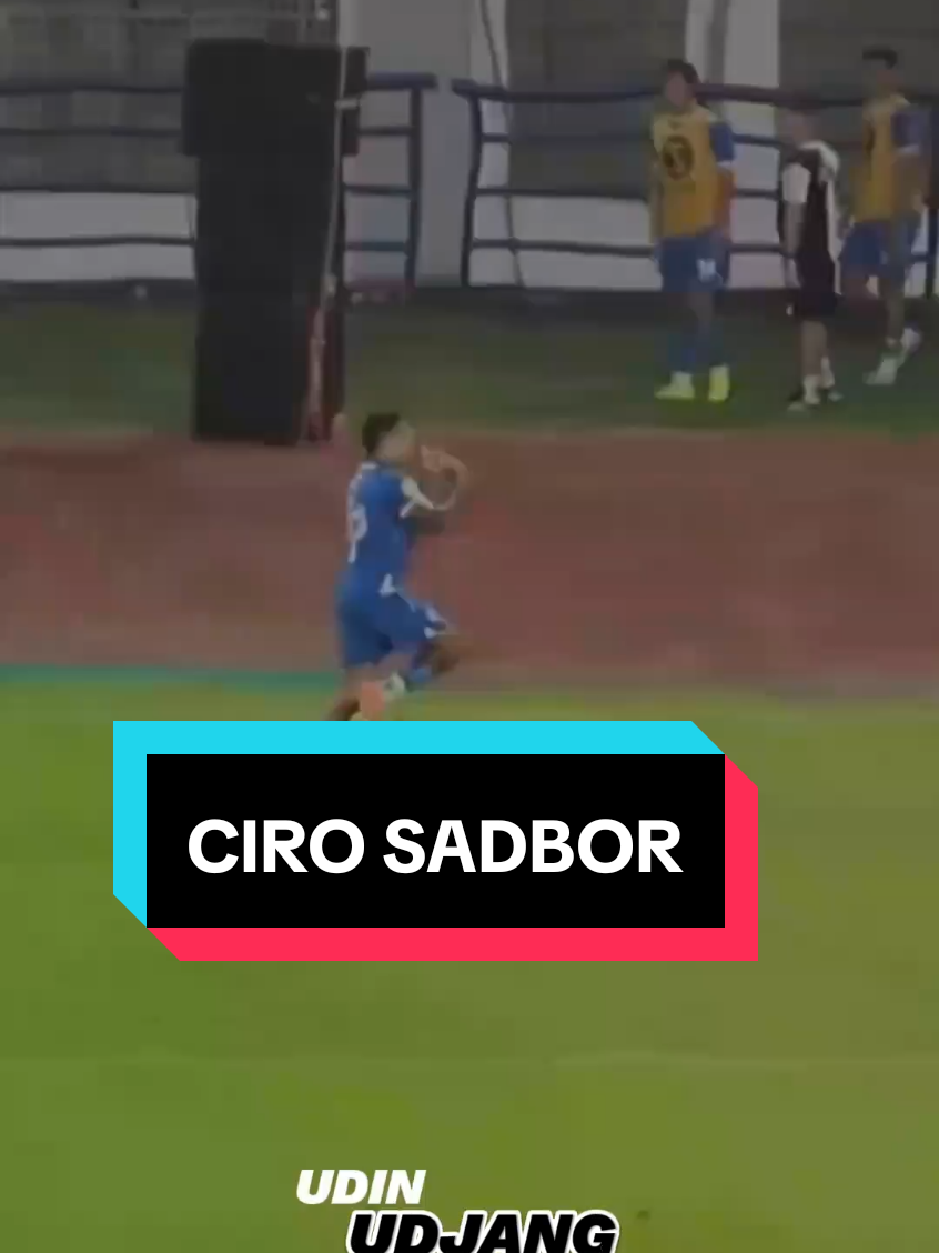 BERAS CIRO HABIS?🤔 #fullvideoonyoutube #persib #dubbingbola #ngakak #ciro 