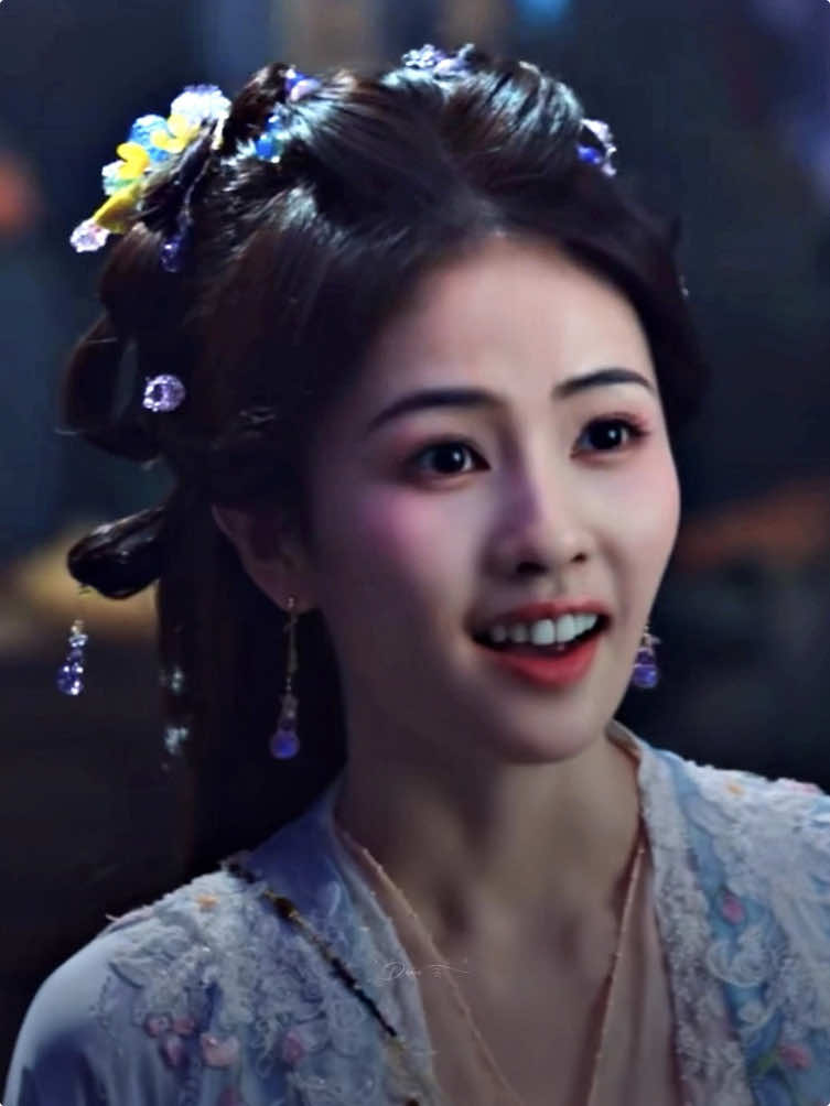 she’s obsessed with becoming immortal without knowing she’s asking help from the wrong person (he’s a demon) #moonlightmystique #bailu #aoruipeng #cdrama