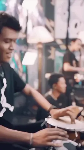 #CapCut #wongsepele #bangkityudoyono #dangdutkoplo #overlaylyrics 