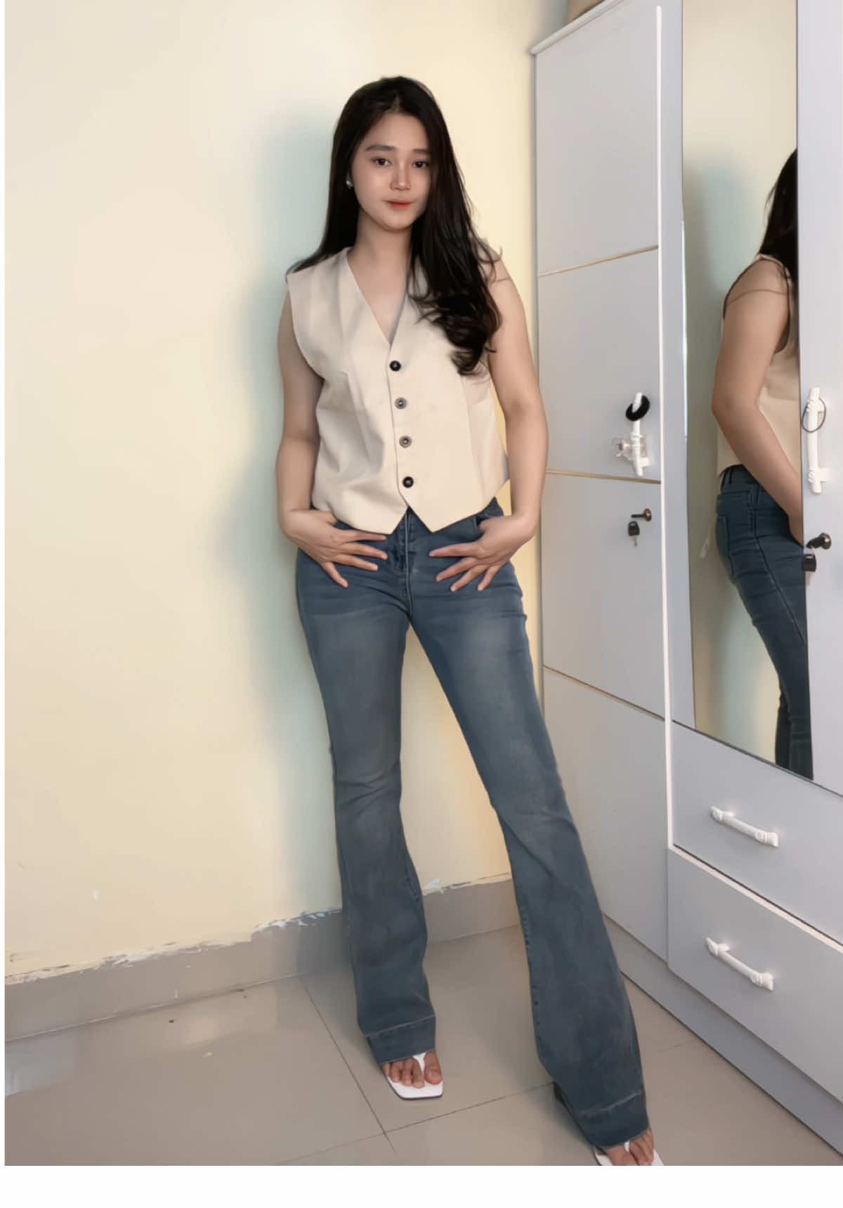 Jeans nya cakep ✨#jeanshighwaist #outfit #fypシ゚ 