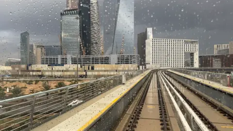 Good morning Riyadh🤍🌧️ #fyp #explore #Riyadh #metro #kafd 