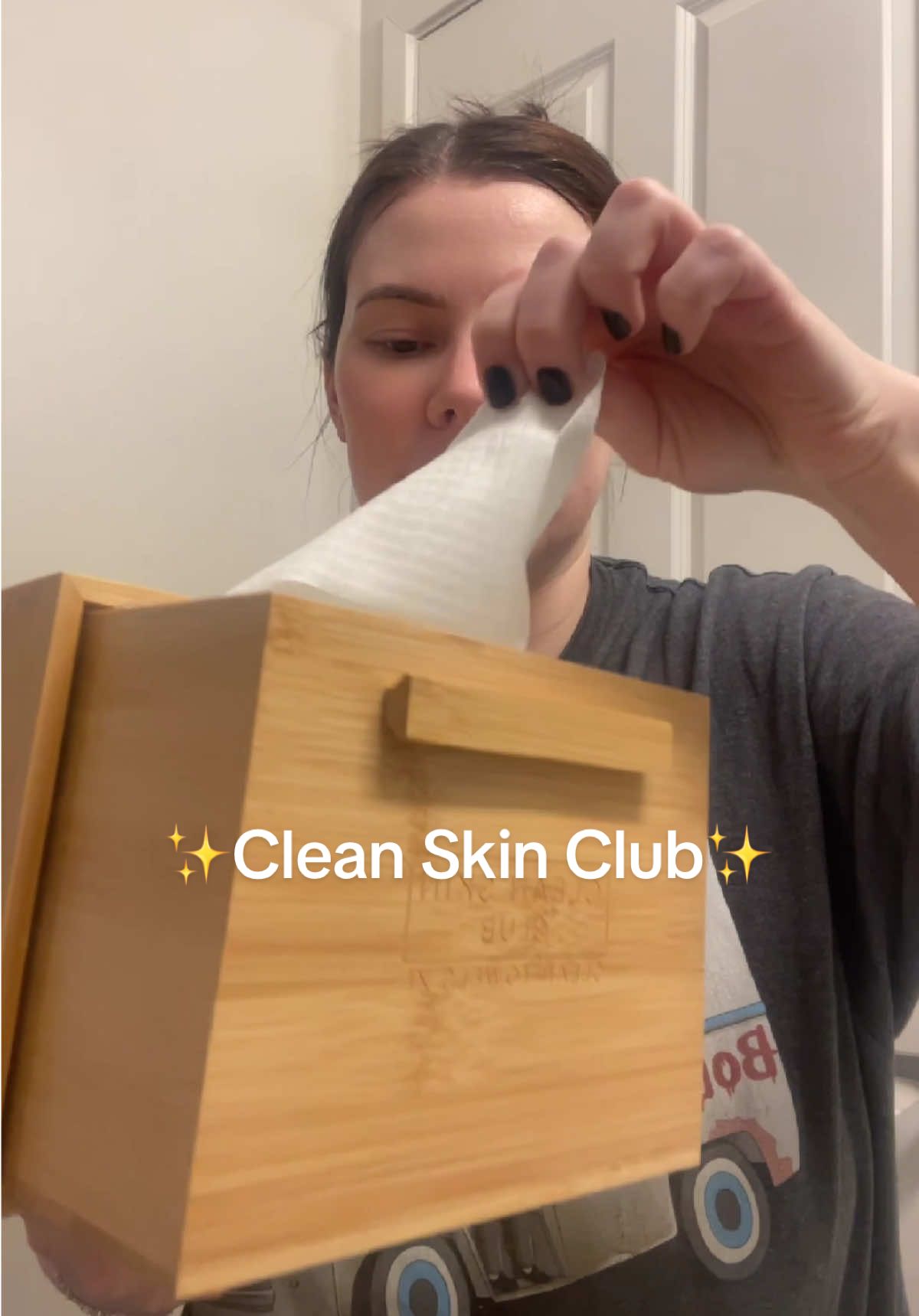 Forever using these clean skin club towels from now on. Even got my mom hooked on them! #cleanskincare #cleantowels #cleanskinclub #cleanskin #towels #bamboo #cleanface #cleanfacetowel #getunreadywithme #fyp #tatcha #clinique #neutrogena 