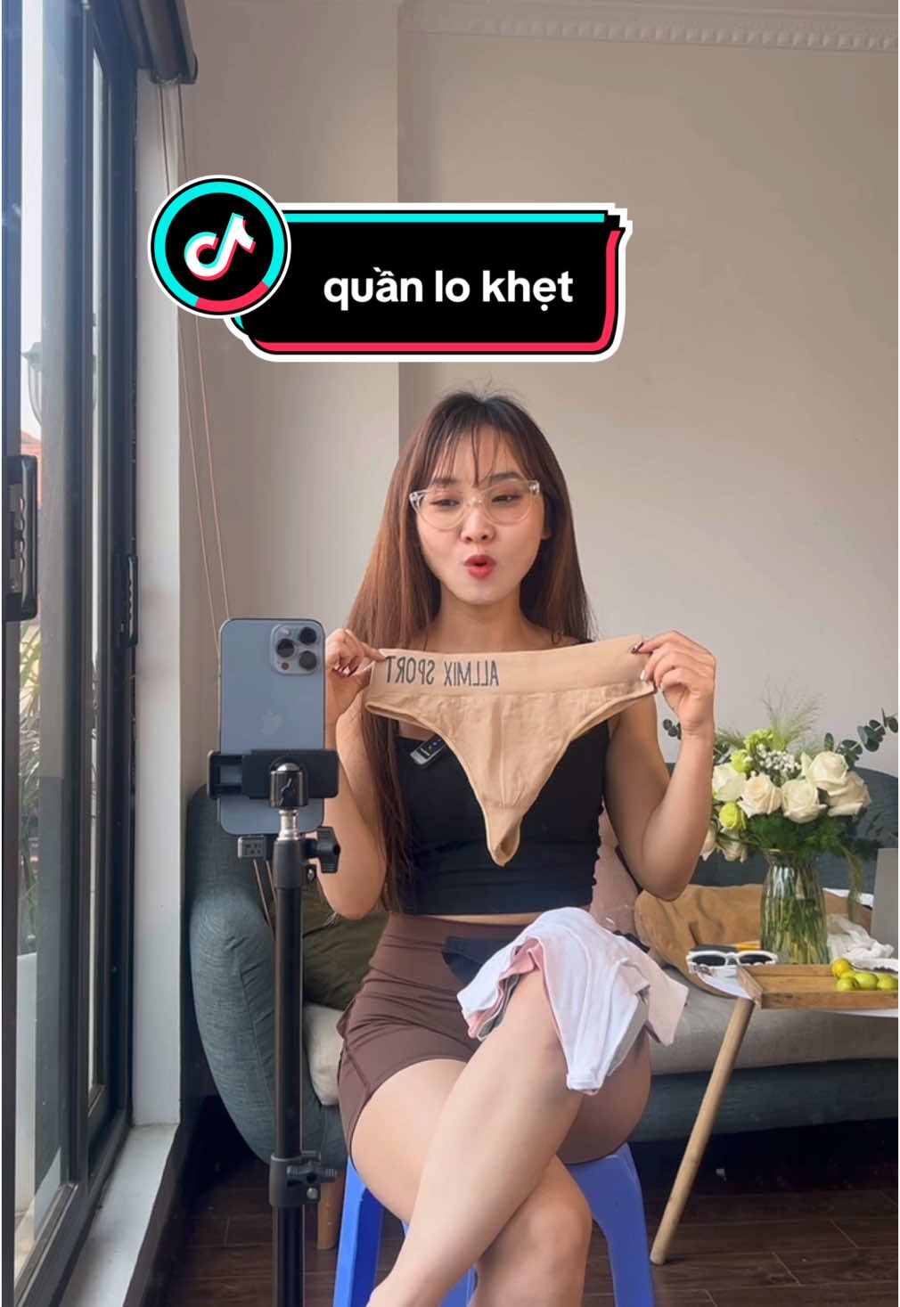 quần lọt khe thể thao